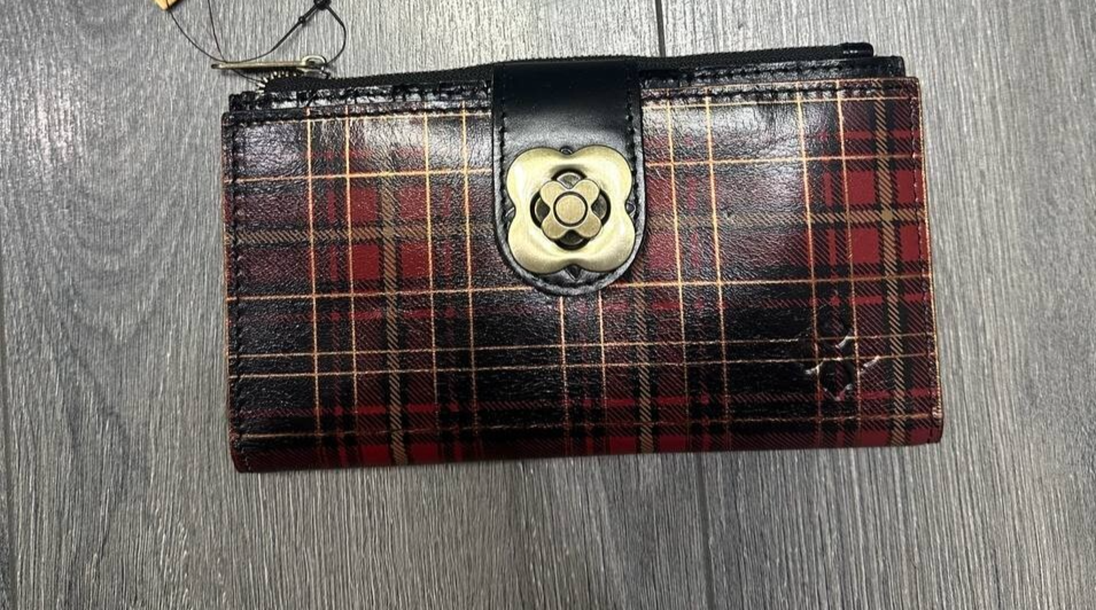 Patricia Nash Tartan Plaid Wallet Multicolor A390997